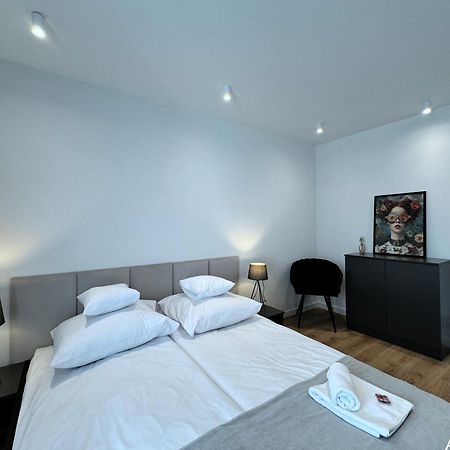 Amuse Me Aparthotel Kielce Buitenkant foto